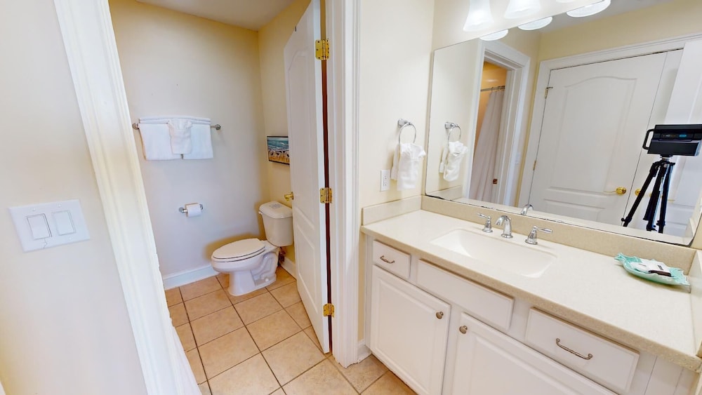 Beach House 2 by Tybee Vacation Rentals