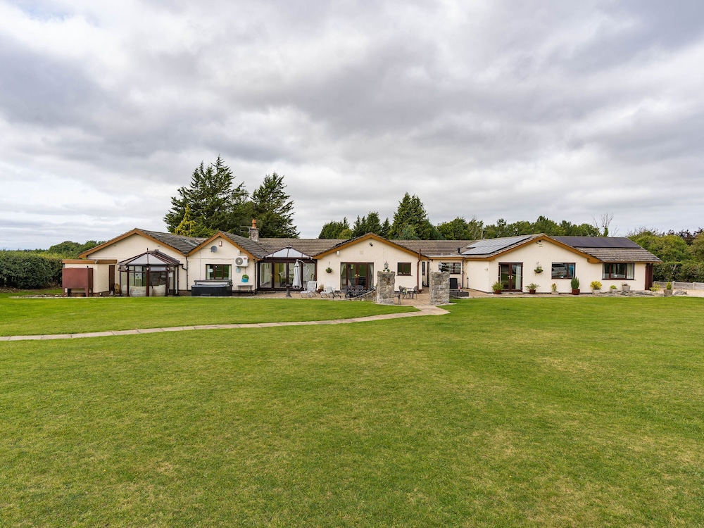 Brookway Lodge