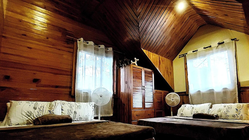 Room-transient Guest Room 3A Baguio Wifi