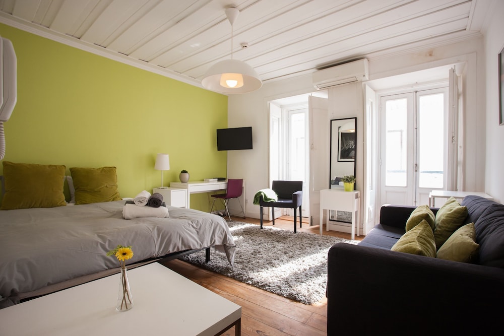 Casa Cara by All In Lisbon view 5