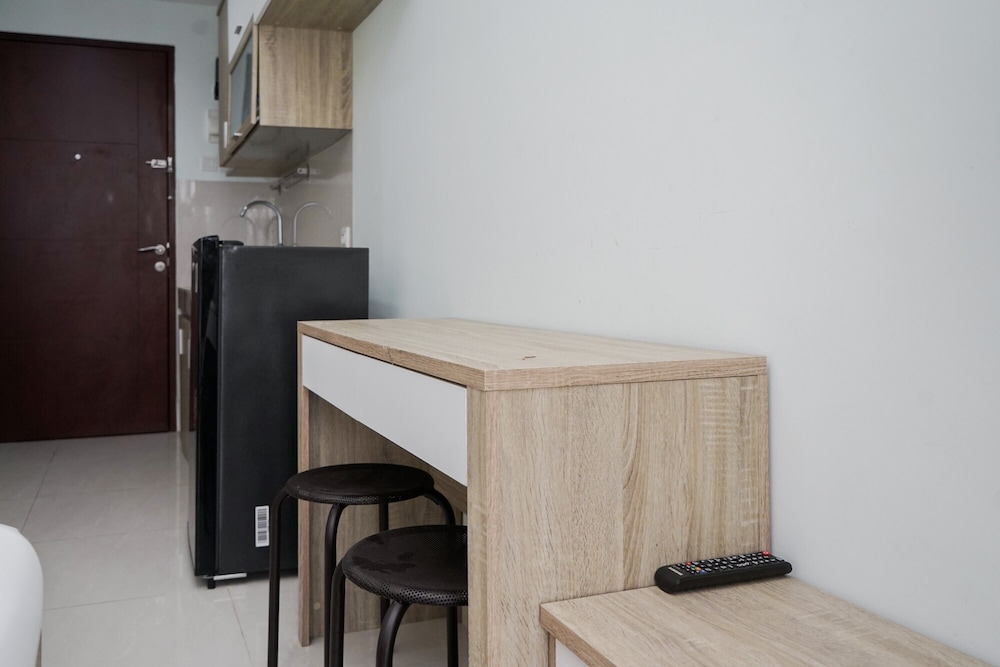 Comfort Living Studio Apartment at Springwood Residence Tangerang