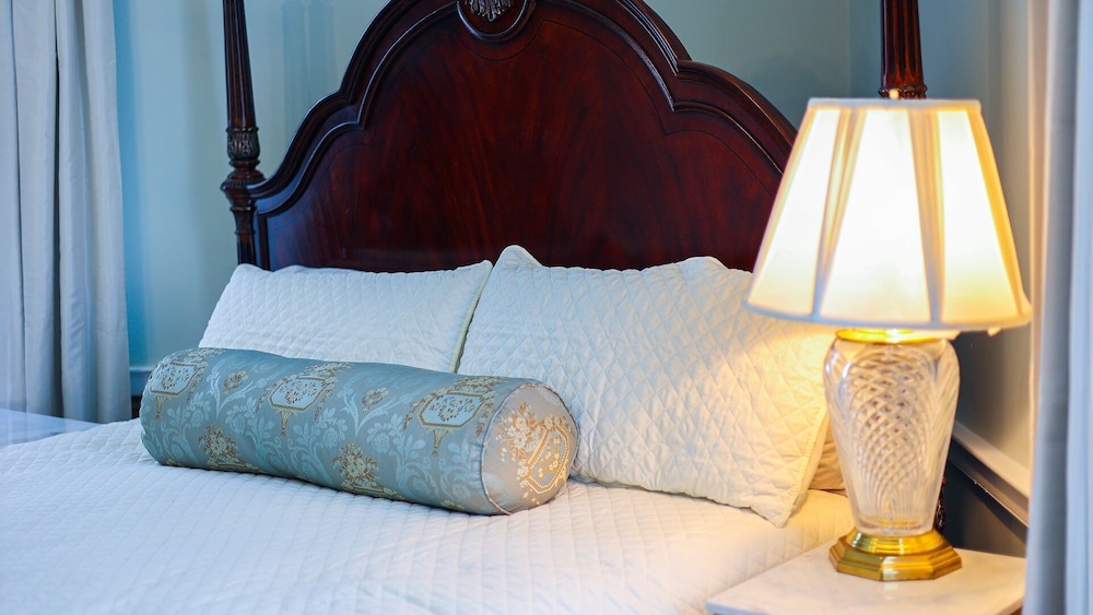 Ormond Manor