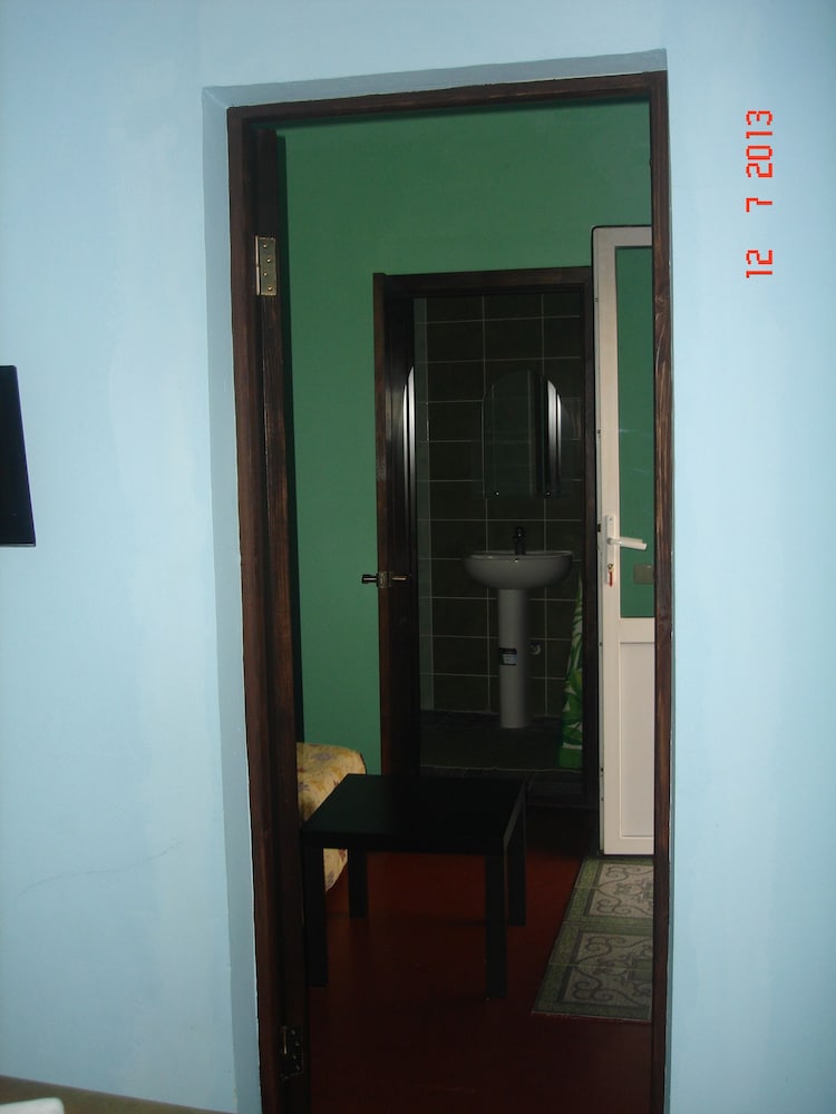 Photo 34