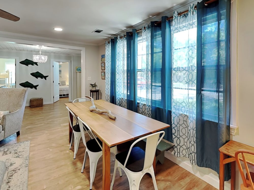 Little Blue Beach House by Tybee Vacation Rentals