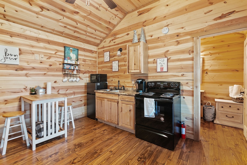 Hr 3- The Little Bear 1 Bedroom Cabin by RedAwning view 4