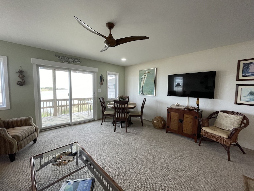 Sw 1 Starfish 1 Bedroom Condo by RedAwning view 4