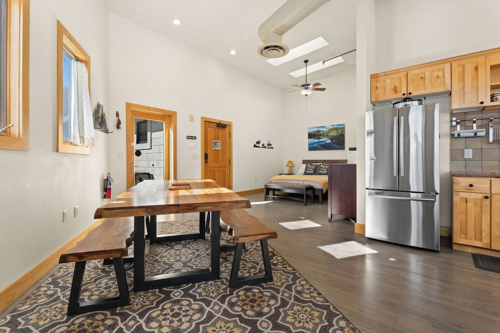 City 1BR Mtn-view Rocky Mountain National Park