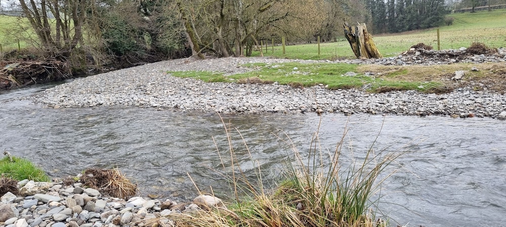 Shropshire - Riverside - Cabin - Sleeps 2 - Hottub view 4