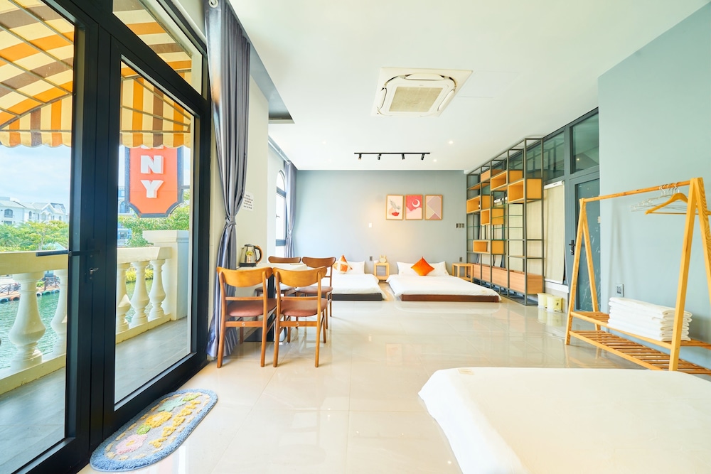LIA HOMESTAY GRAND WORLD PHU QUOC view 2
