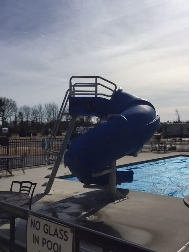 Roanoke Rapids Vacations - RV Resort At Carolina Crossroads - Property Image 9