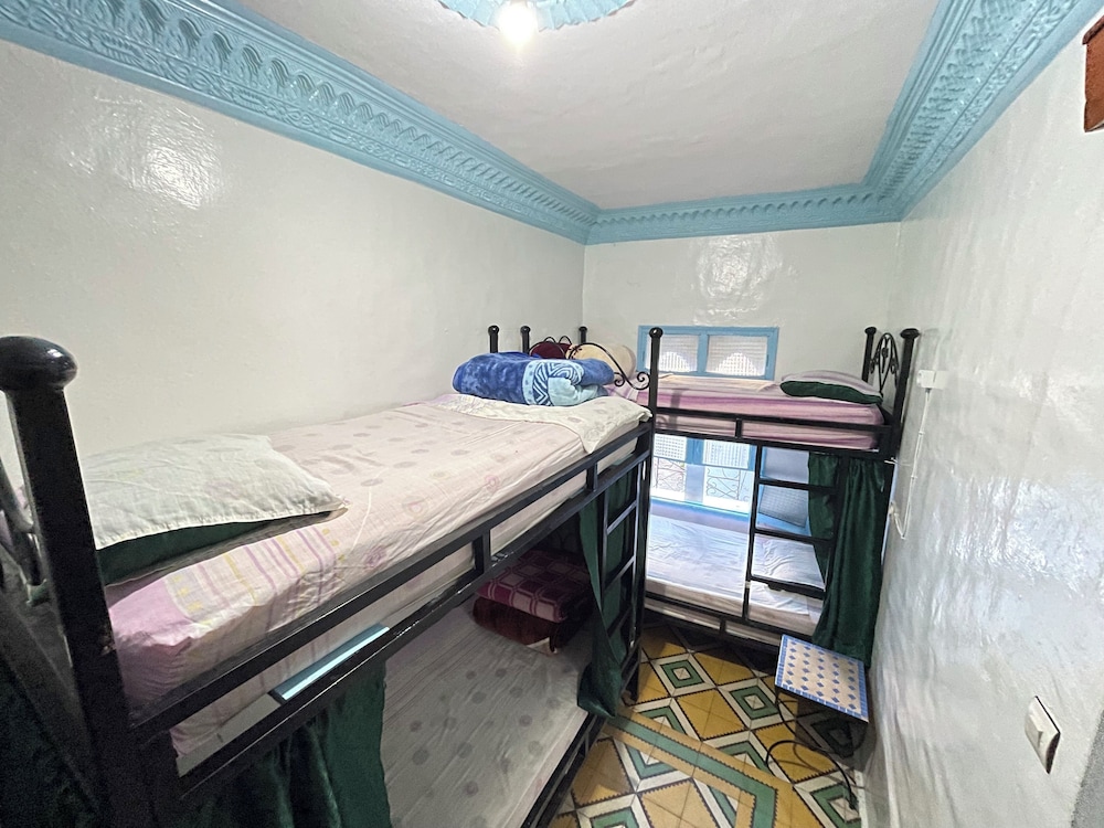 aline hostel
