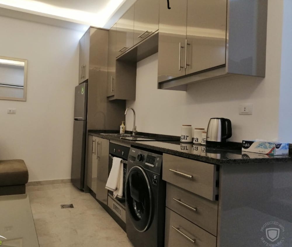 Amazing one Bedroom Apartment in Amman,elwebdah 1