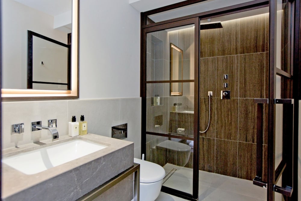 1-bed Executive Apt 206