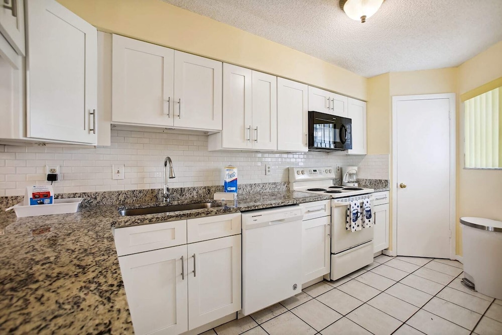 Oceanfront Luxury: Scenic St. Augustine