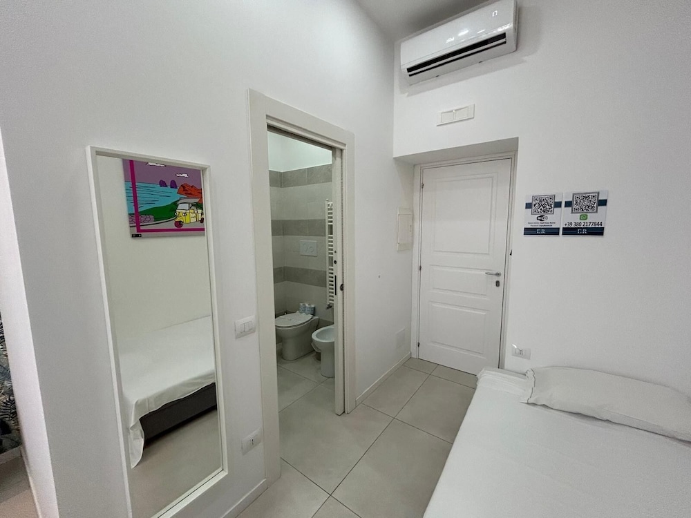 Enjoy rooms Naples