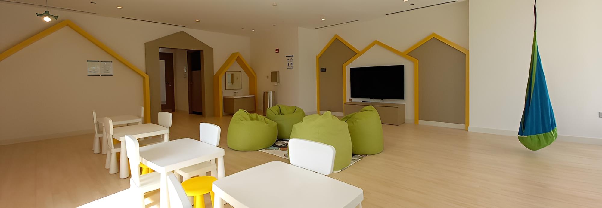 3B-Creek Horizon - 2807 by bnbme homes