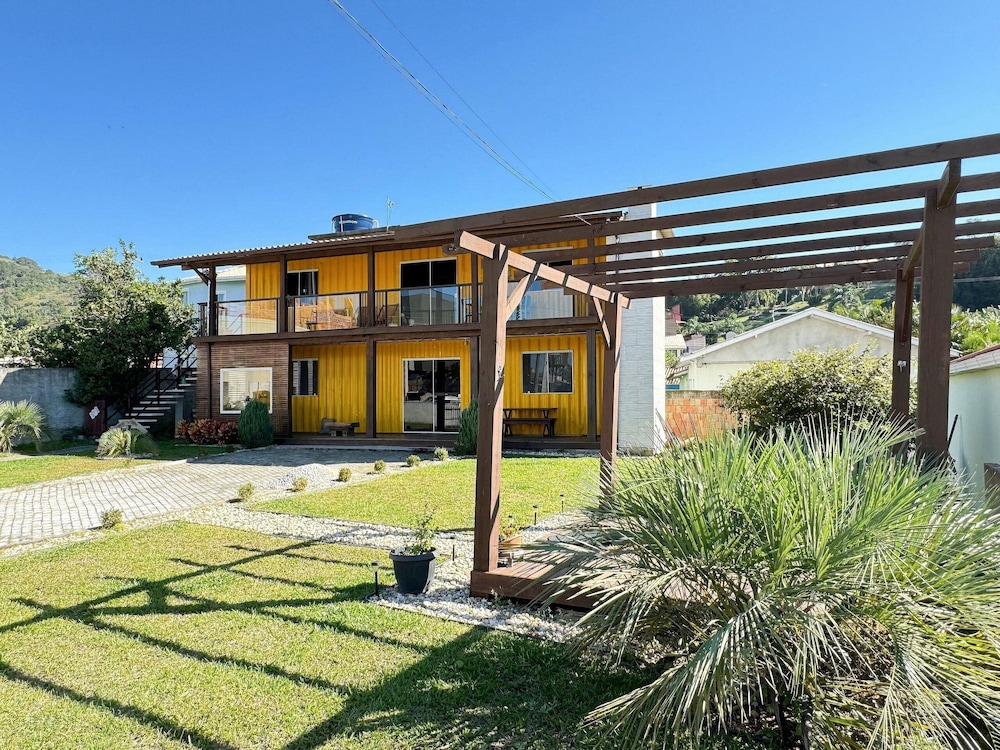 Contêiner Exclusivo - Praia da Gamboa
