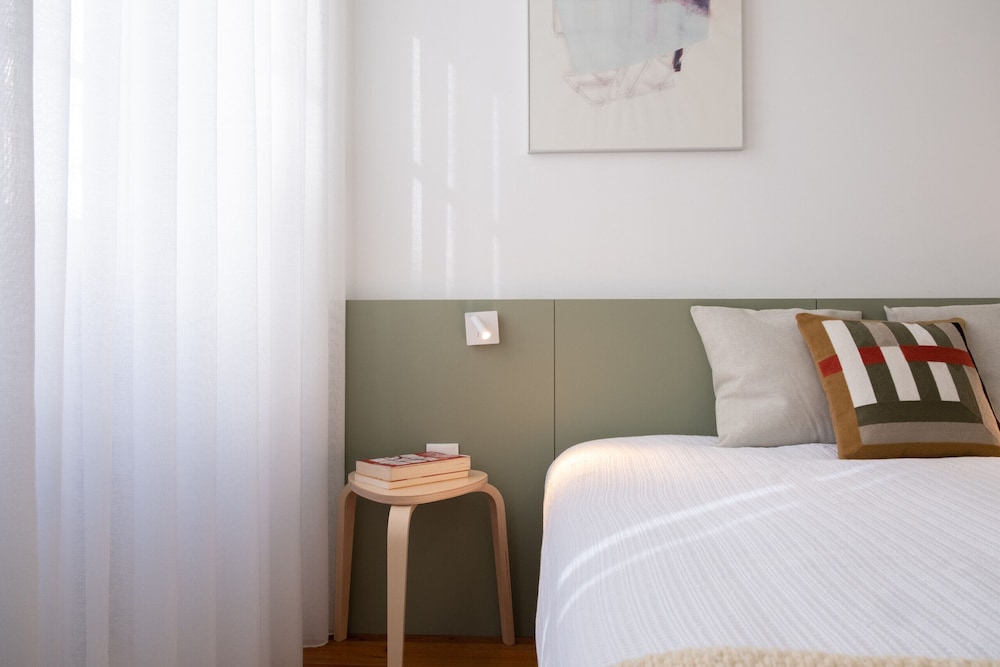 Braga Essence Studio by Minhos Guest