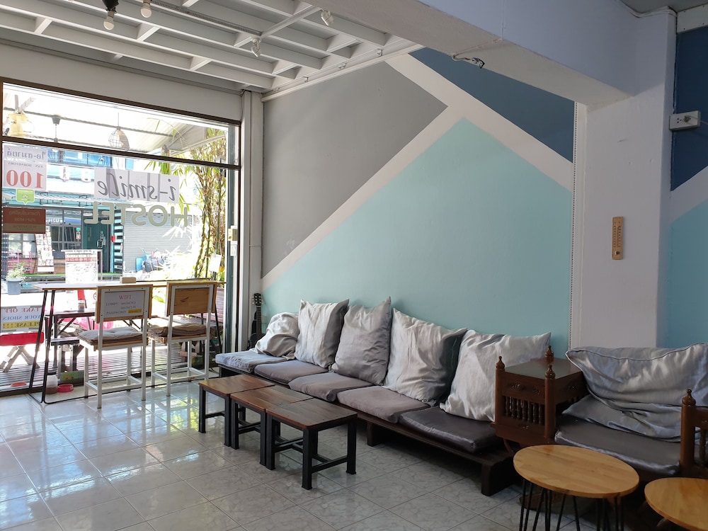 i-smile MeU2 Hostel