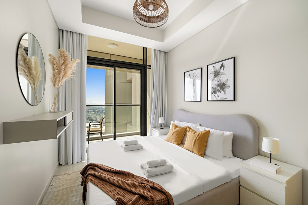 Silkhaus Aykon City Towers