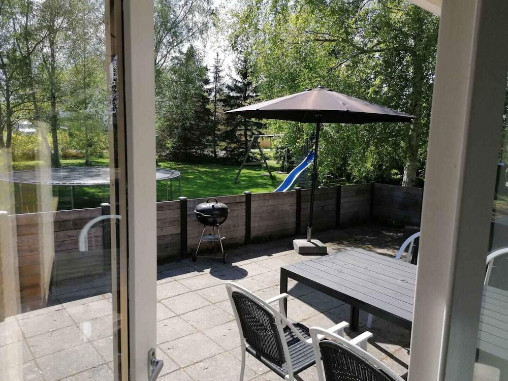 5 Star Holiday Home in Stege