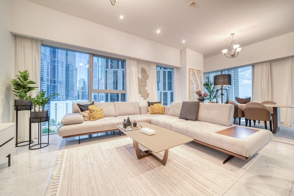 Modern Elegance w a New York Edge Difc Apt
