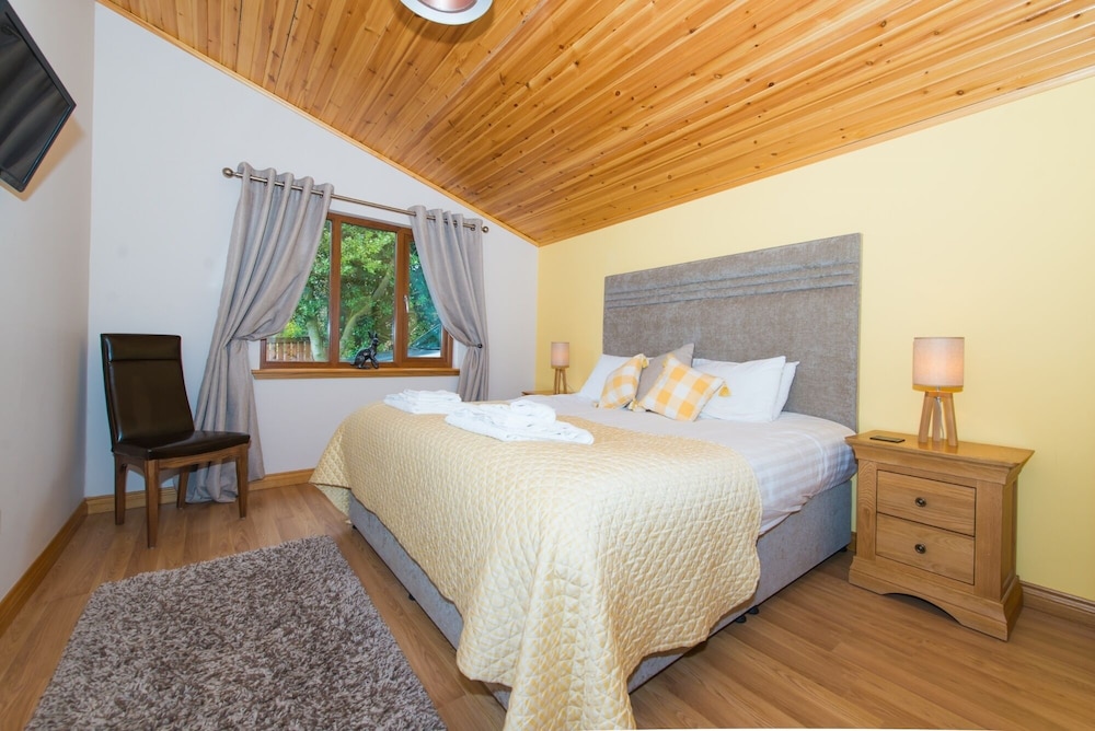 Barn Lodge With Hot Tub Near Cupar, Fife