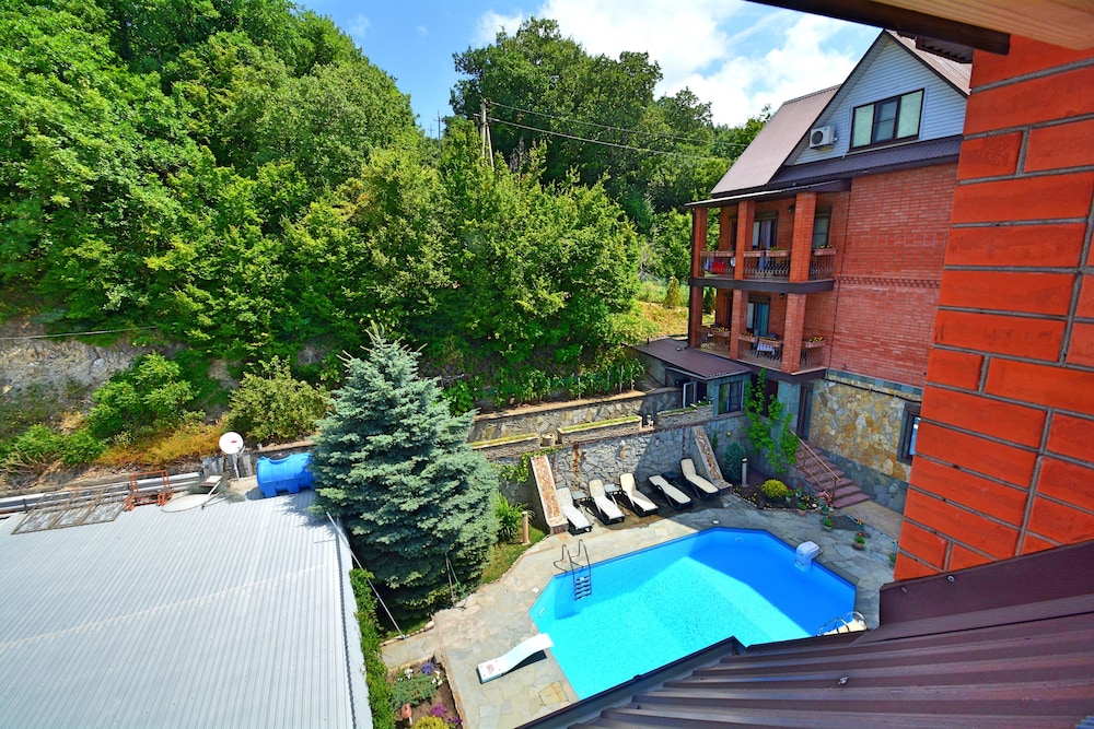 Guest House Skazka