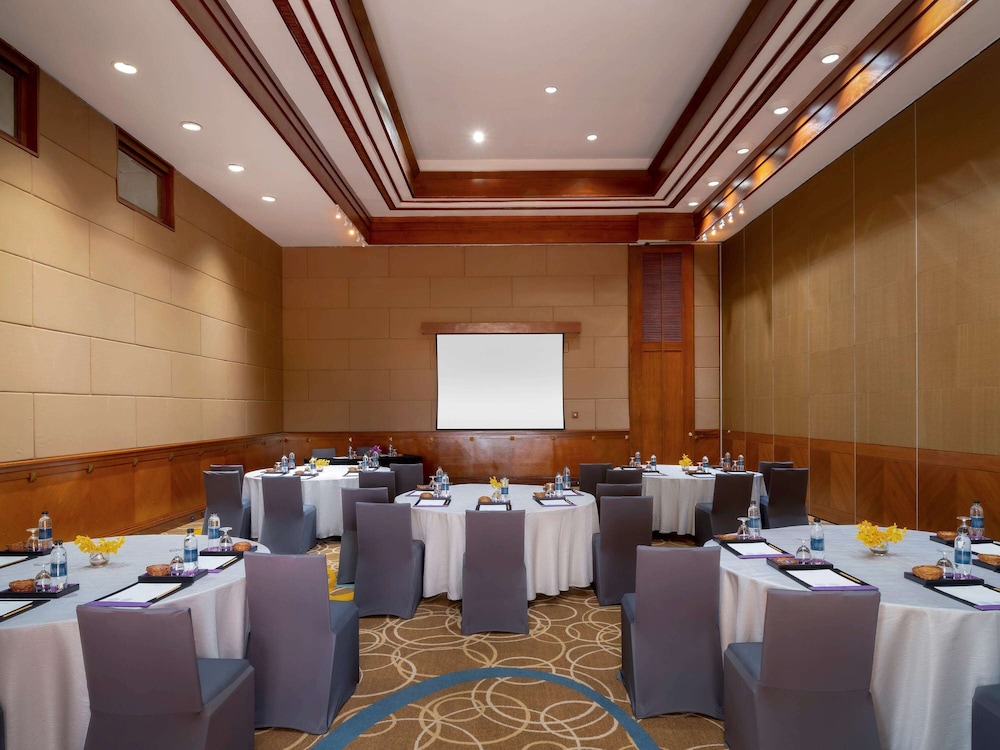 Novotel Phuket Resort — photo 194