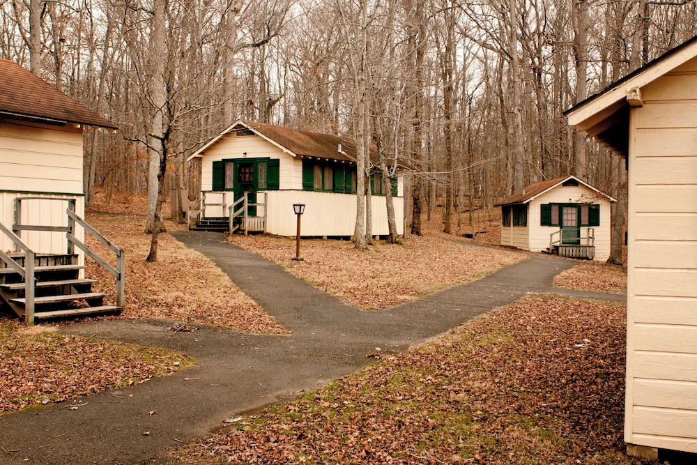 The Lodge at Mammoth Cave view 2