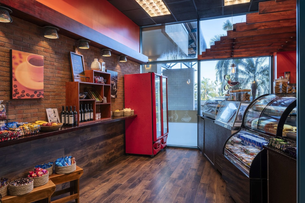 Hilton Barbados Resort - Photo 5