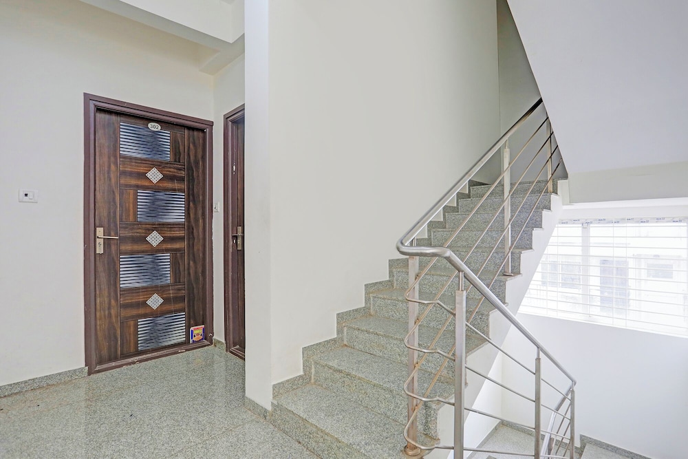 FabHotel Balaji Luxury - Near Jakkur Cross, Manyata Tech Park