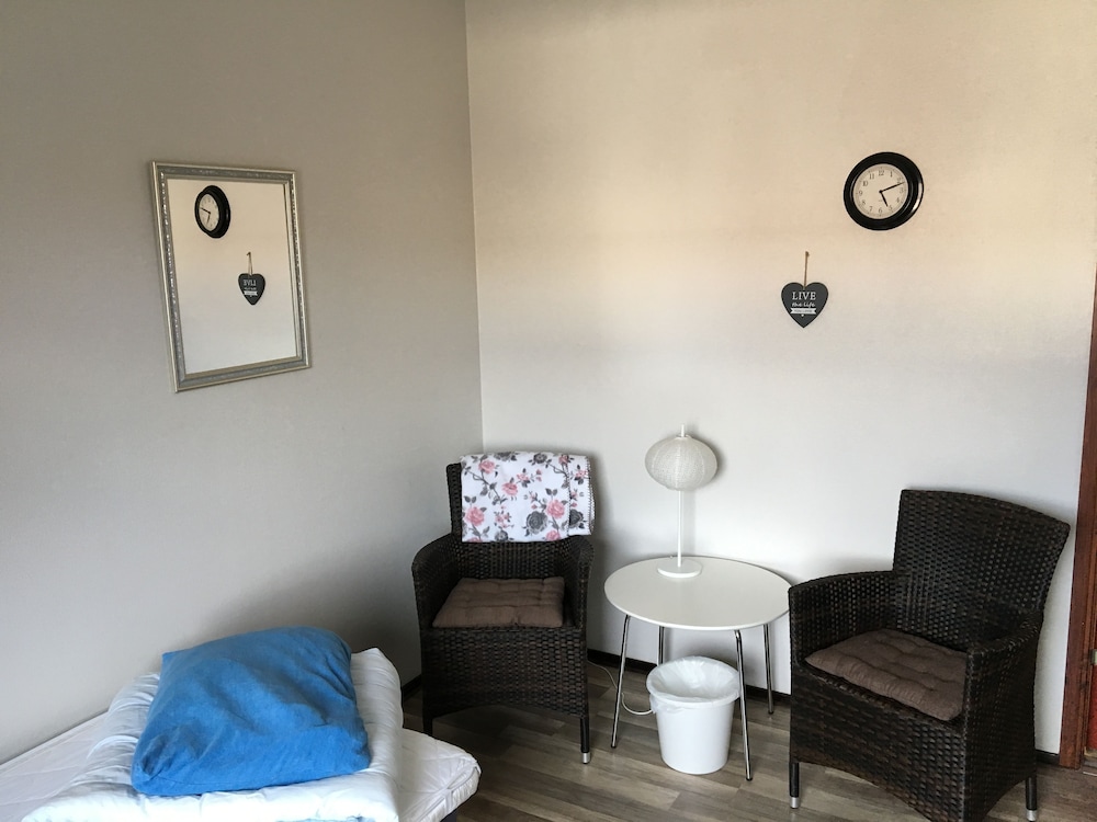 Hässleholmsgårdens vandrarhem - Hostel
