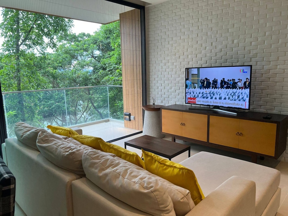Intercontinental Khao Yai Residence - 100 SQM 2 Bedrooms and 2 Bathrooms