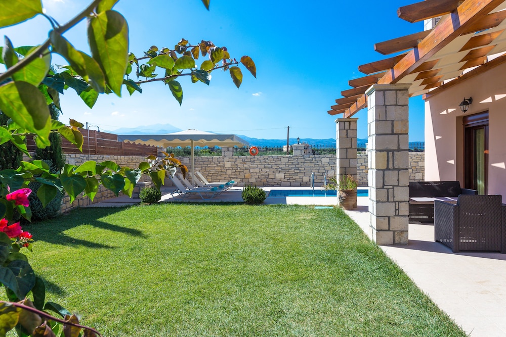 Villa Roumeli