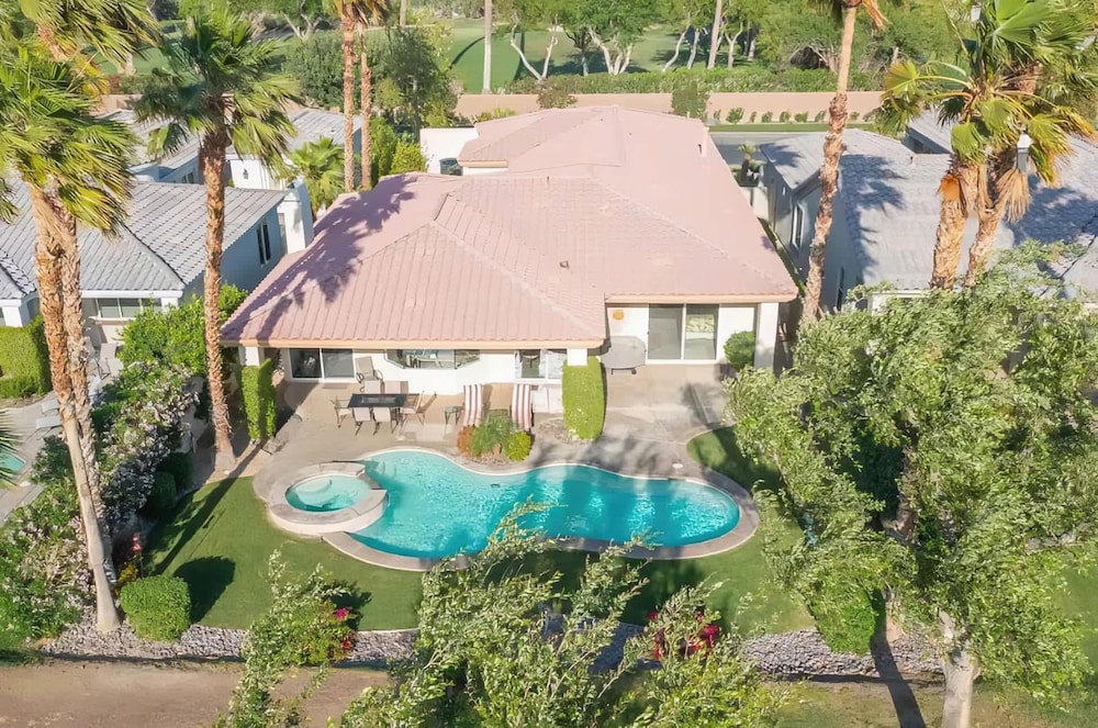 5 Star Rating Oasis Golf Pool Spa 3bed Pga West