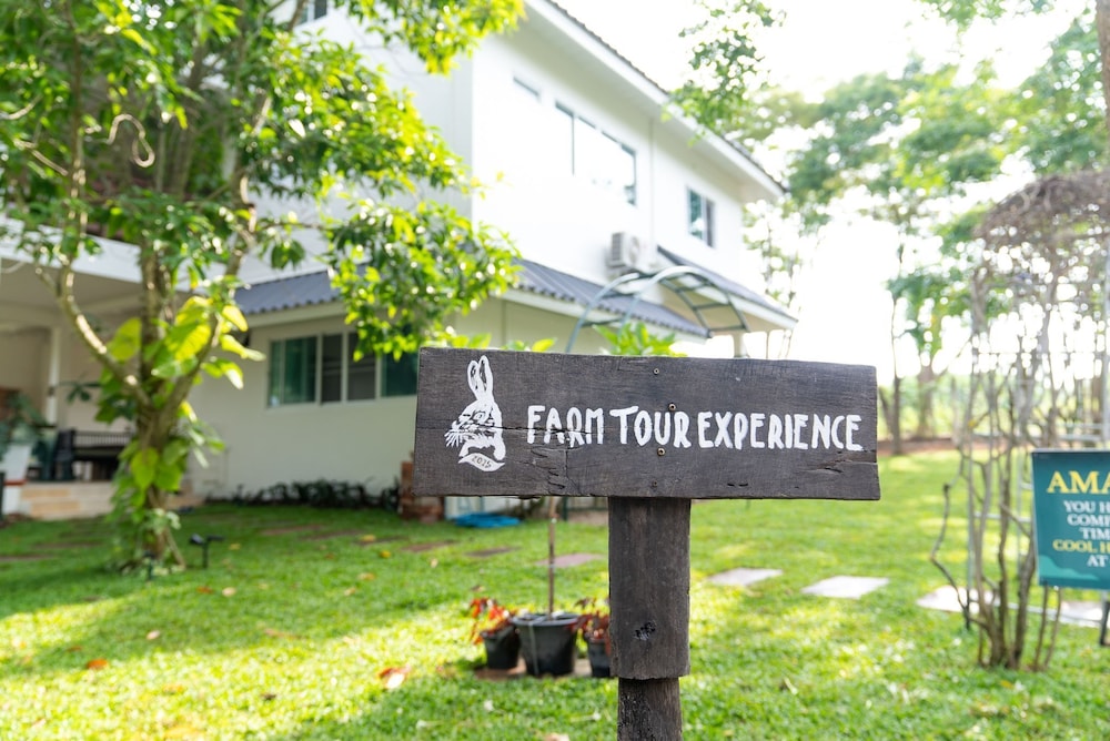 Green Me Organic Farm Khao Yai
