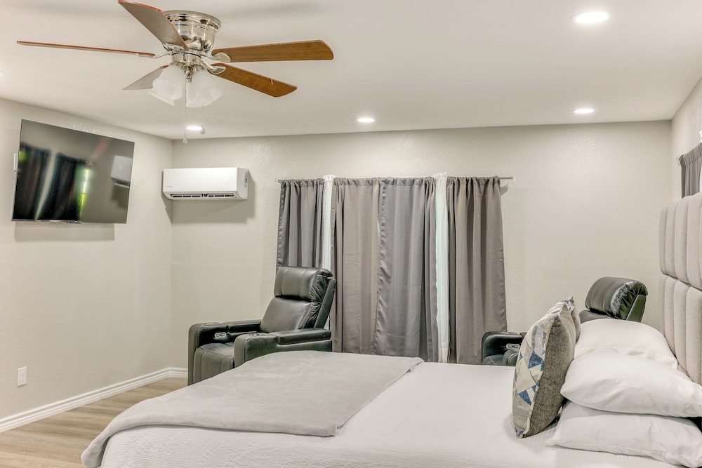 Fenced Yard: Pet-friendly Studio in New Boston!