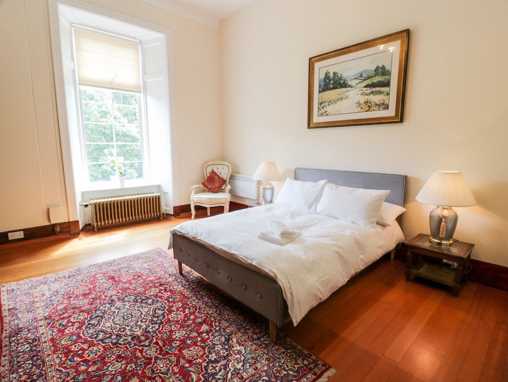Rob Roy Apartment