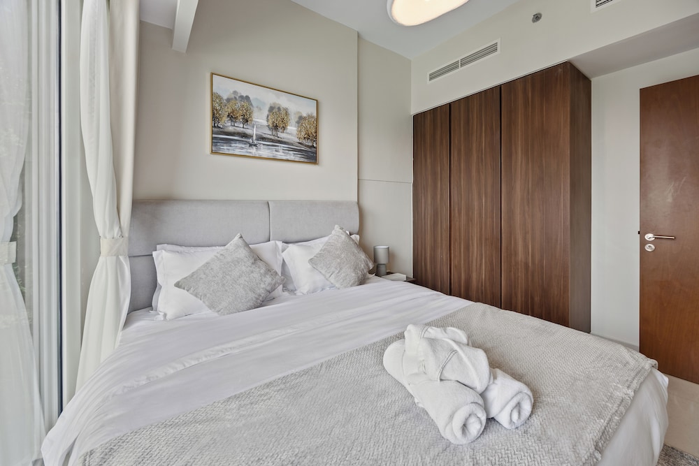 Luxury Apartments in Dubai Business Bay