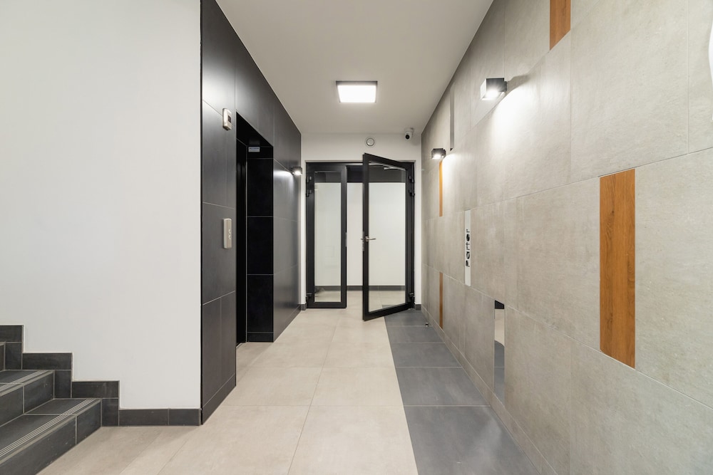 Ceglana Park Studio Katowice by Renters view 2