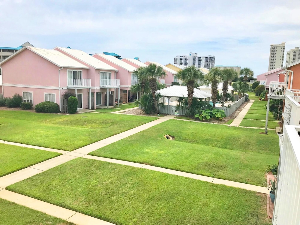 Gulf Walk 606
