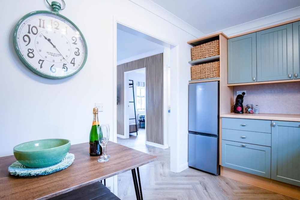 Kilmore House - 2 Bedroom Apartment - Tenby