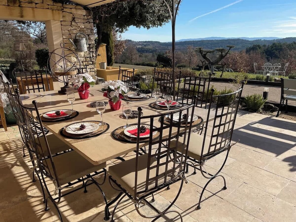 Villa in Murs Heart of the Luberon
