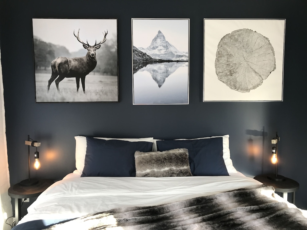 Hotel Rosemont - Image 1