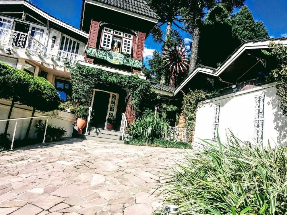 Solar da Torre House