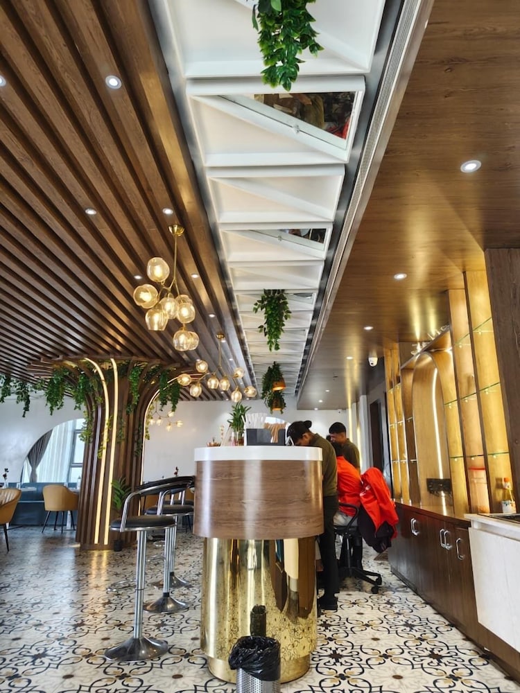 HOTEL MAHIKA