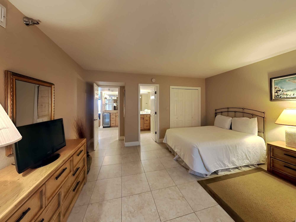 Breakers East by Southern Vacation Rentals