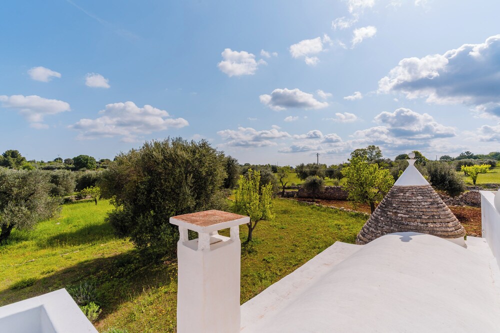Ker Rail Villa with Pool by Wonderful Italy