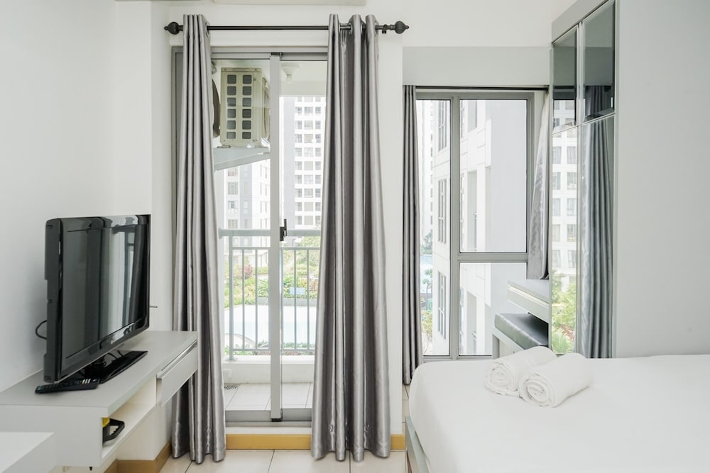 Comfort Studio Apartment at M-Town Residence Serpong view 5